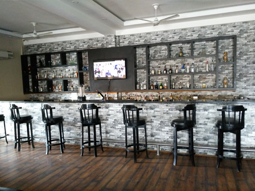 Royal Lounge Bar